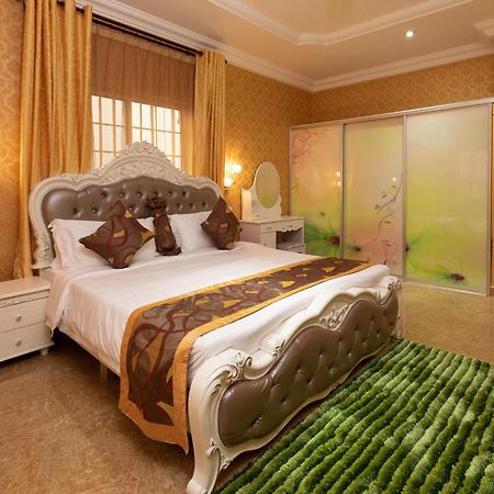 Ag Hotel And Suites Ogbodjo ภายนอก รูปภาพ