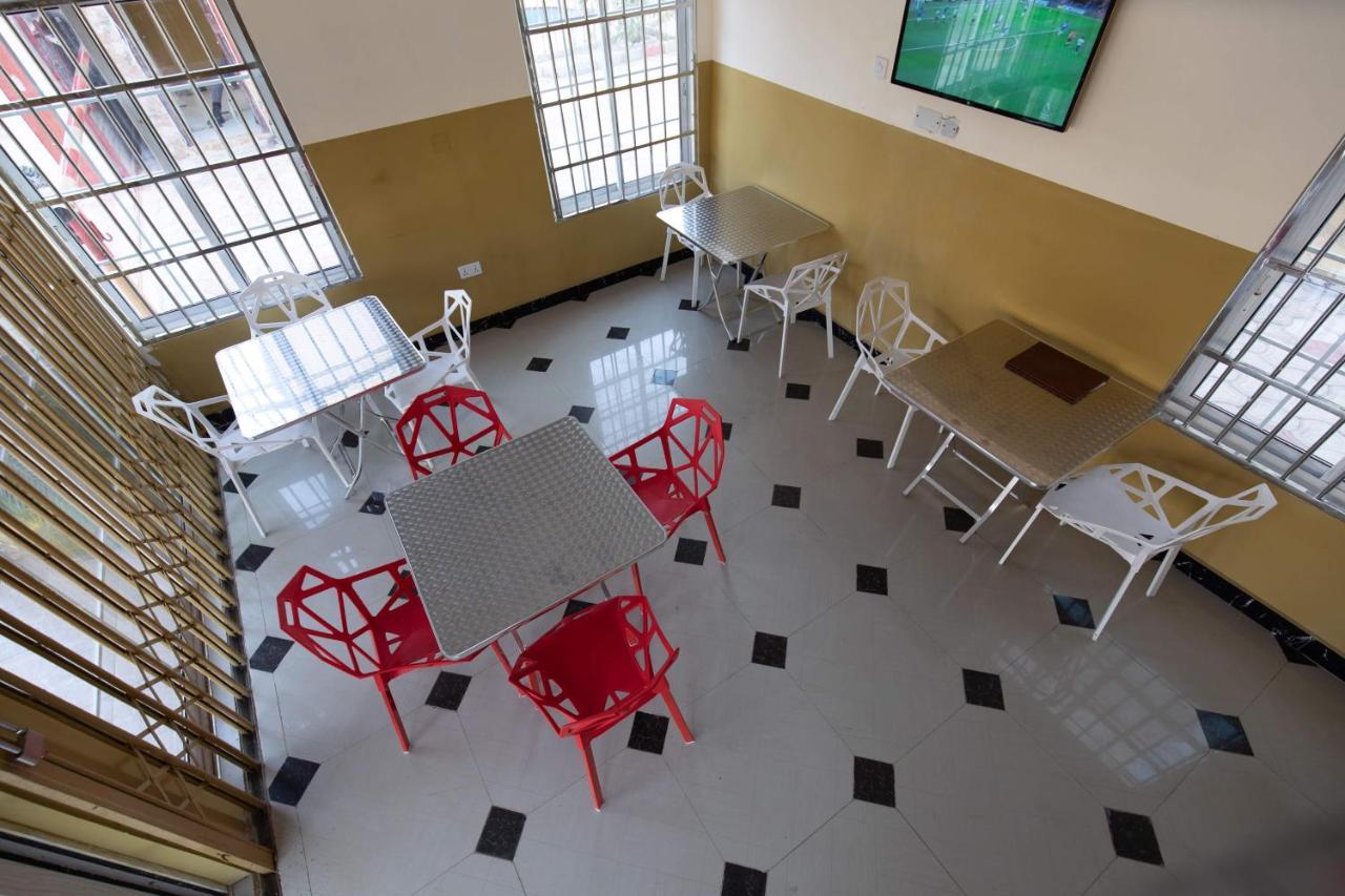 Ag Hotel And Suites Ogbodjo ภายนอก รูปภาพ