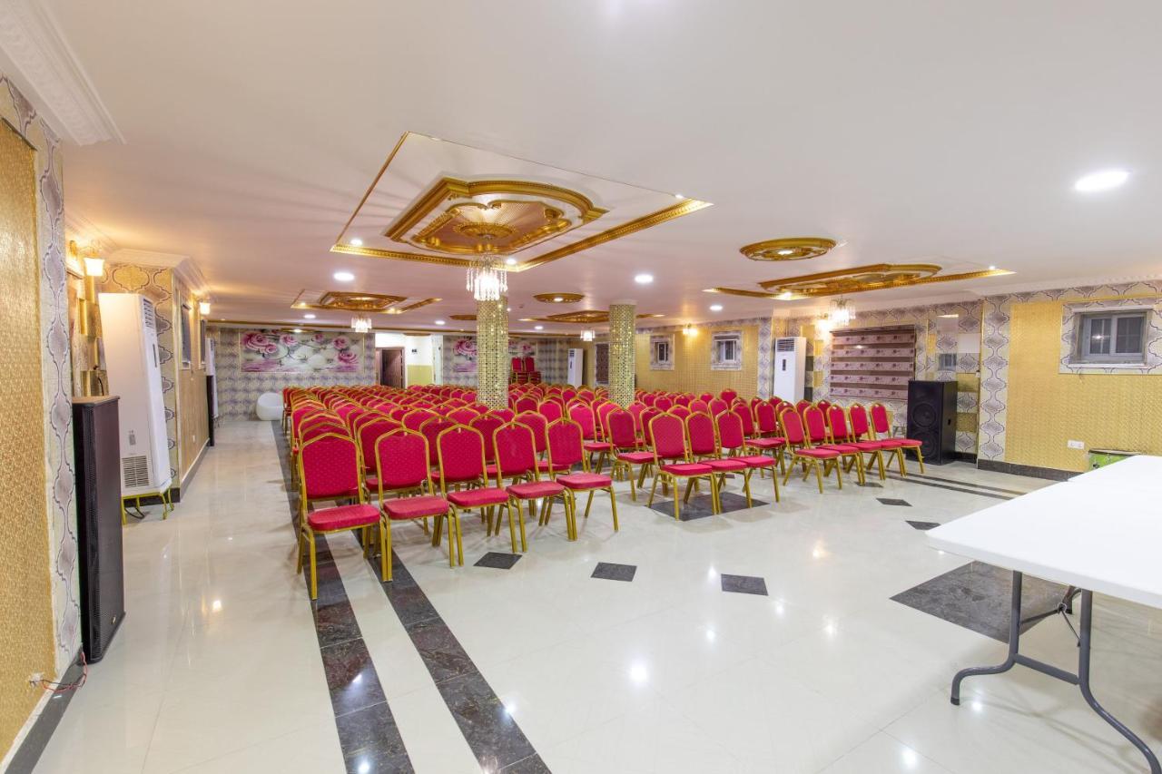 Ag Hotel And Suites Ogbodjo ภายนอก รูปภาพ