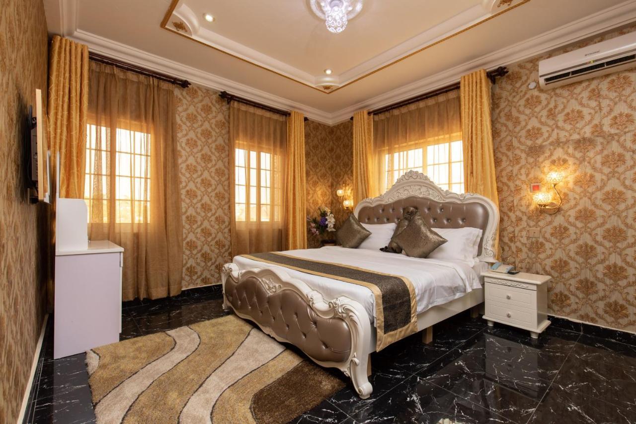 Ag Hotel And Suites Ogbodjo ภายนอก รูปภาพ