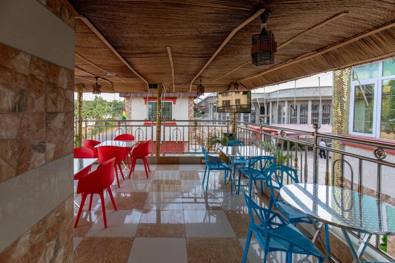 Ag Hotel And Suites Ogbodjo ภายนอก รูปภาพ