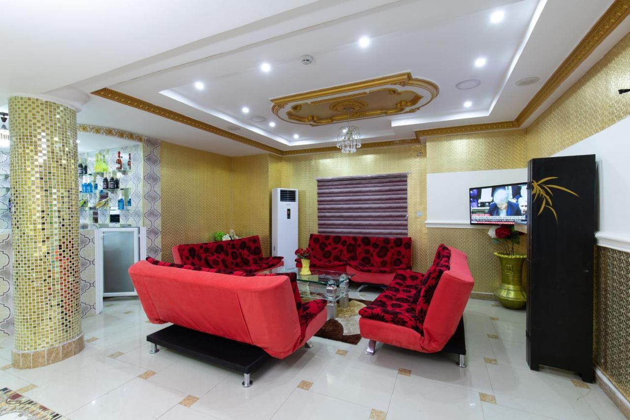 Ag Hotel And Suites Ogbodjo ภายนอก รูปภาพ