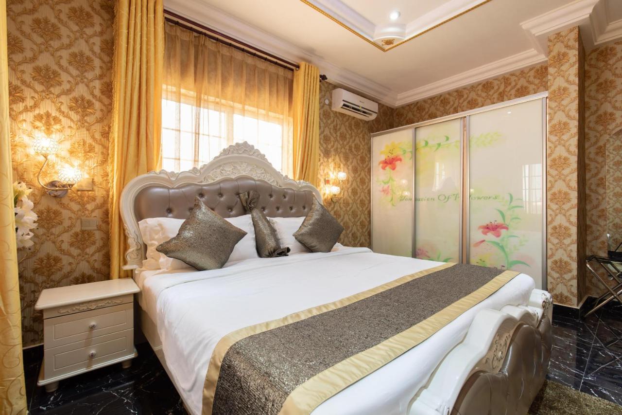 Ag Hotel And Suites Ogbodjo ภายนอก รูปภาพ
