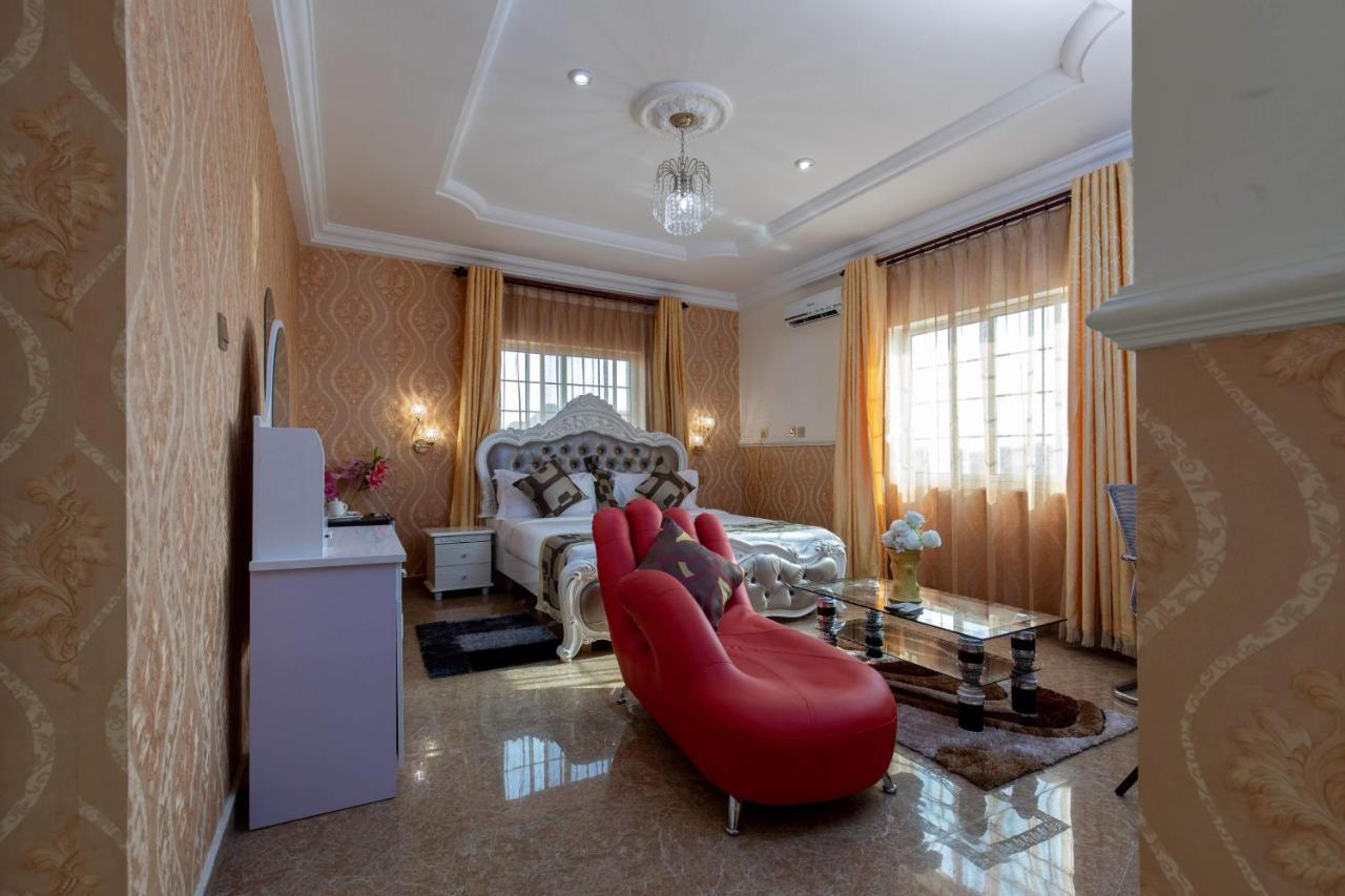 Ag Hotel And Suites Ogbodjo ภายนอก รูปภาพ