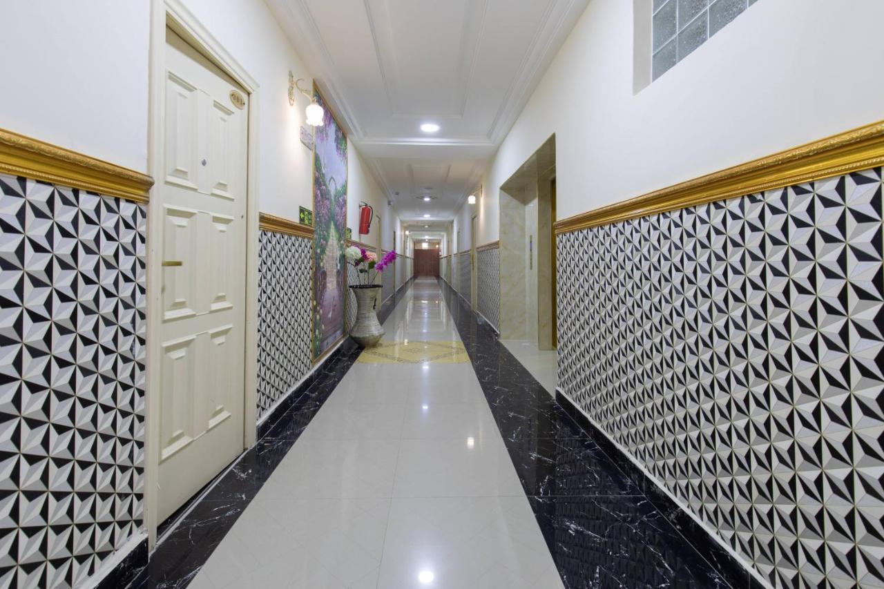 Ag Hotel And Suites Ogbodjo ภายนอก รูปภาพ