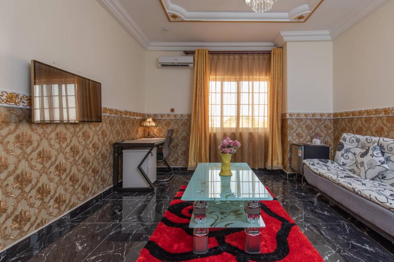 Ag Hotel And Suites Ogbodjo ภายนอก รูปภาพ