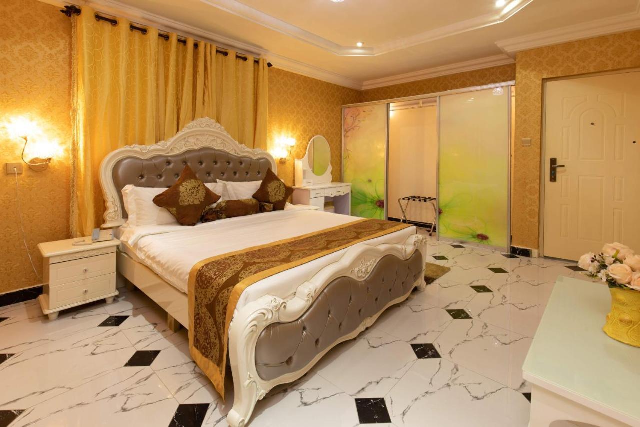 Ag Hotel And Suites Ogbodjo ภายนอก รูปภาพ