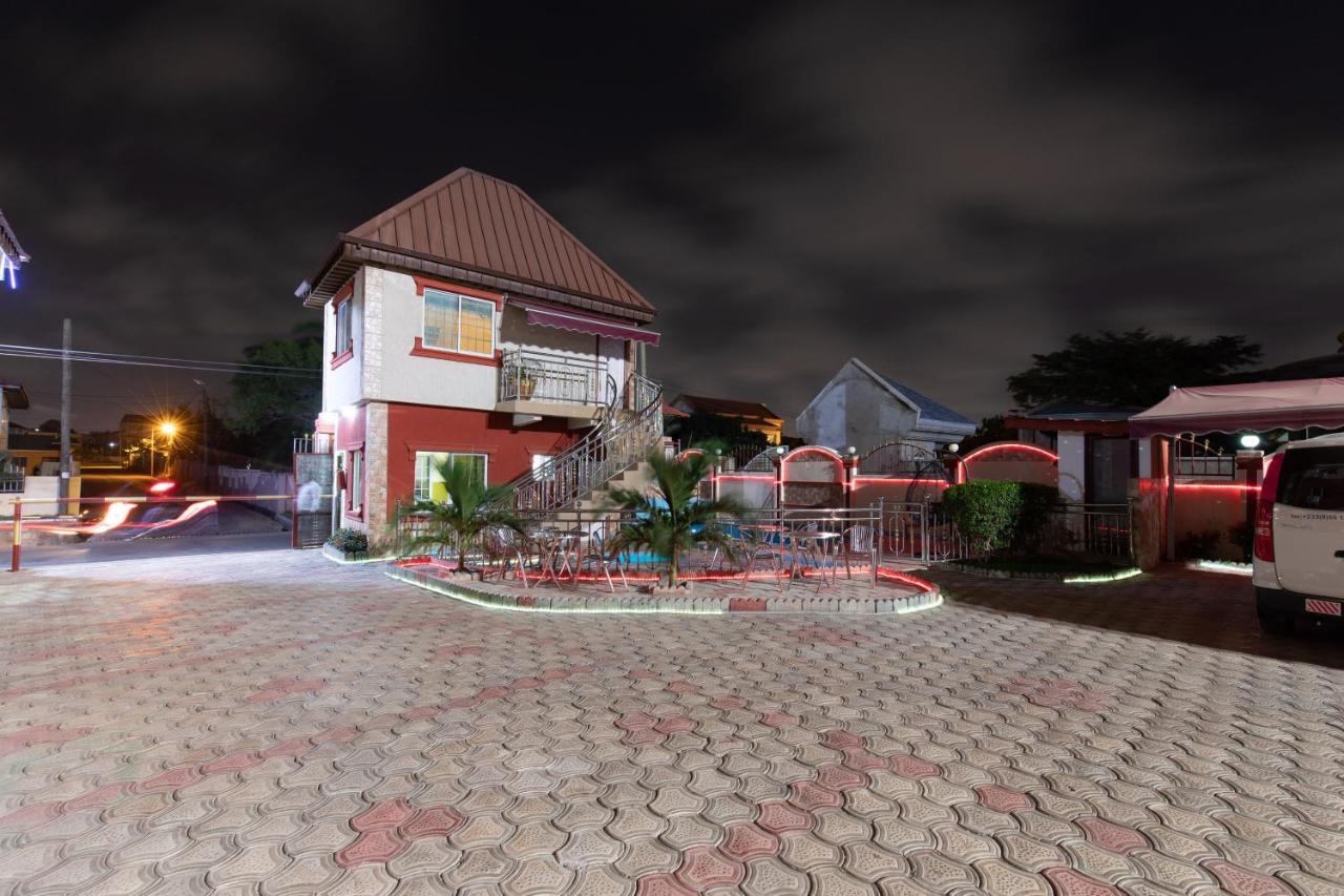 Ag Hotel And Suites Ogbodjo ภายนอก รูปภาพ